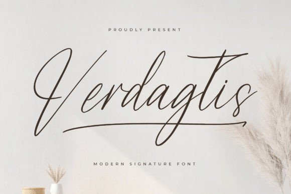Verdagtis Font: Elevating Small Business Branding